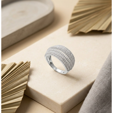 ANILLO ANCHO CON CIRCONES...