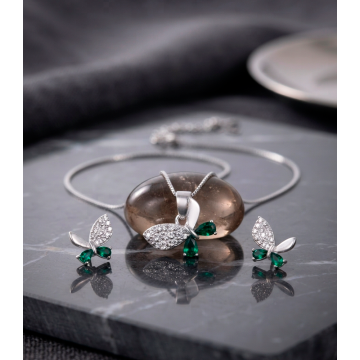 SET CADENA, ARETES Y DIJE...