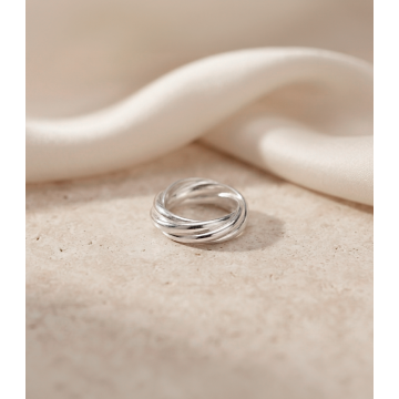 ANILLO SEMANARIO EN PLATA...