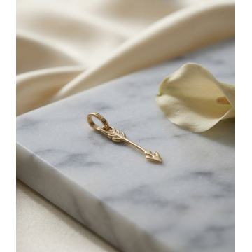 DIJE FLECHA EN ORO 18K 628880