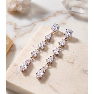ARETES LARGOS GOTA EN PLATA...
