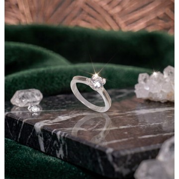 ANILLO SOLITARIO CON LAMINA...